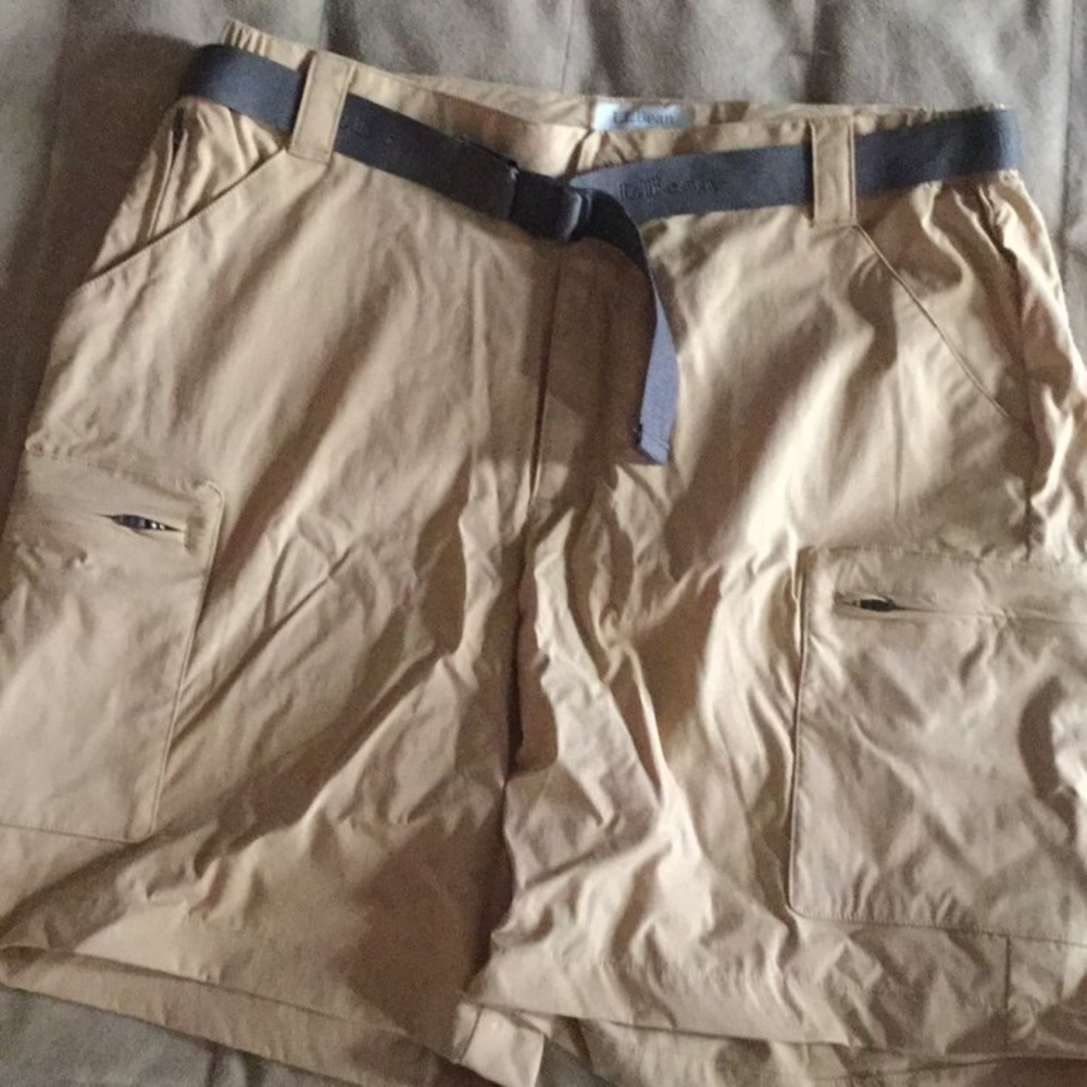 Women’s L.L.Bean Khaki Shorts